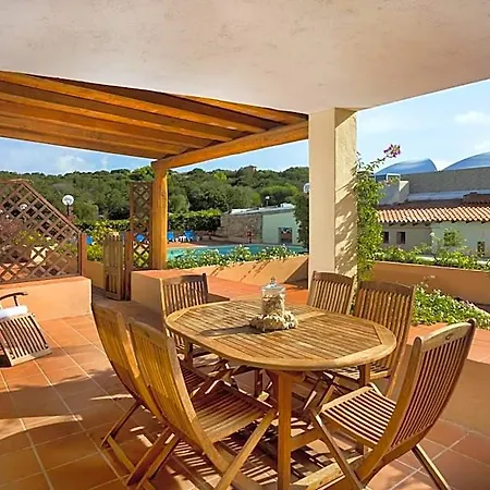 Aparthotel Bougainvillae